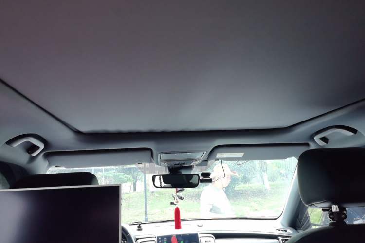 Used Honda UR-V 2020 370TURBO Four-Wheel Drive Prestige Edition Headliner