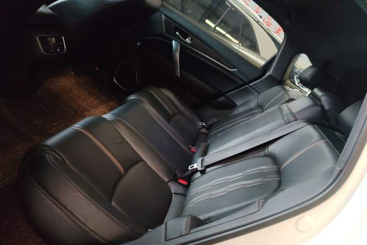 Used Honda UR-V 2020 370TURBO Two-Wheel Drive Luxury Edition Interior 1