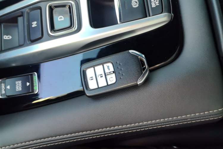 Used Honda UR-V 2020 370TURBO Two-Wheel Drive Luxury Edition Interior 1