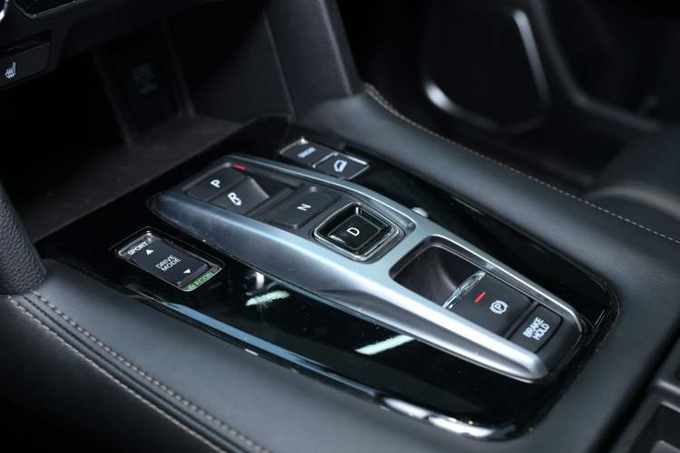 Used Honda UR-V 2020 370TURBO Four-Wheel Drive Prestige Edition Interior 1