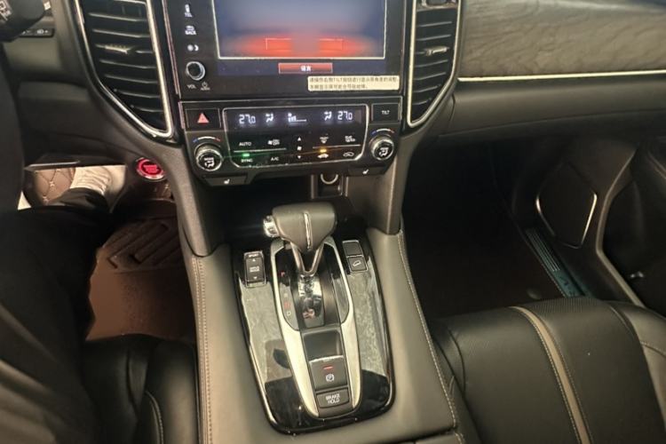 Used Honda UR-V 2020 240TURBO Front-Wheel Drive Elegant Edition Interior 2