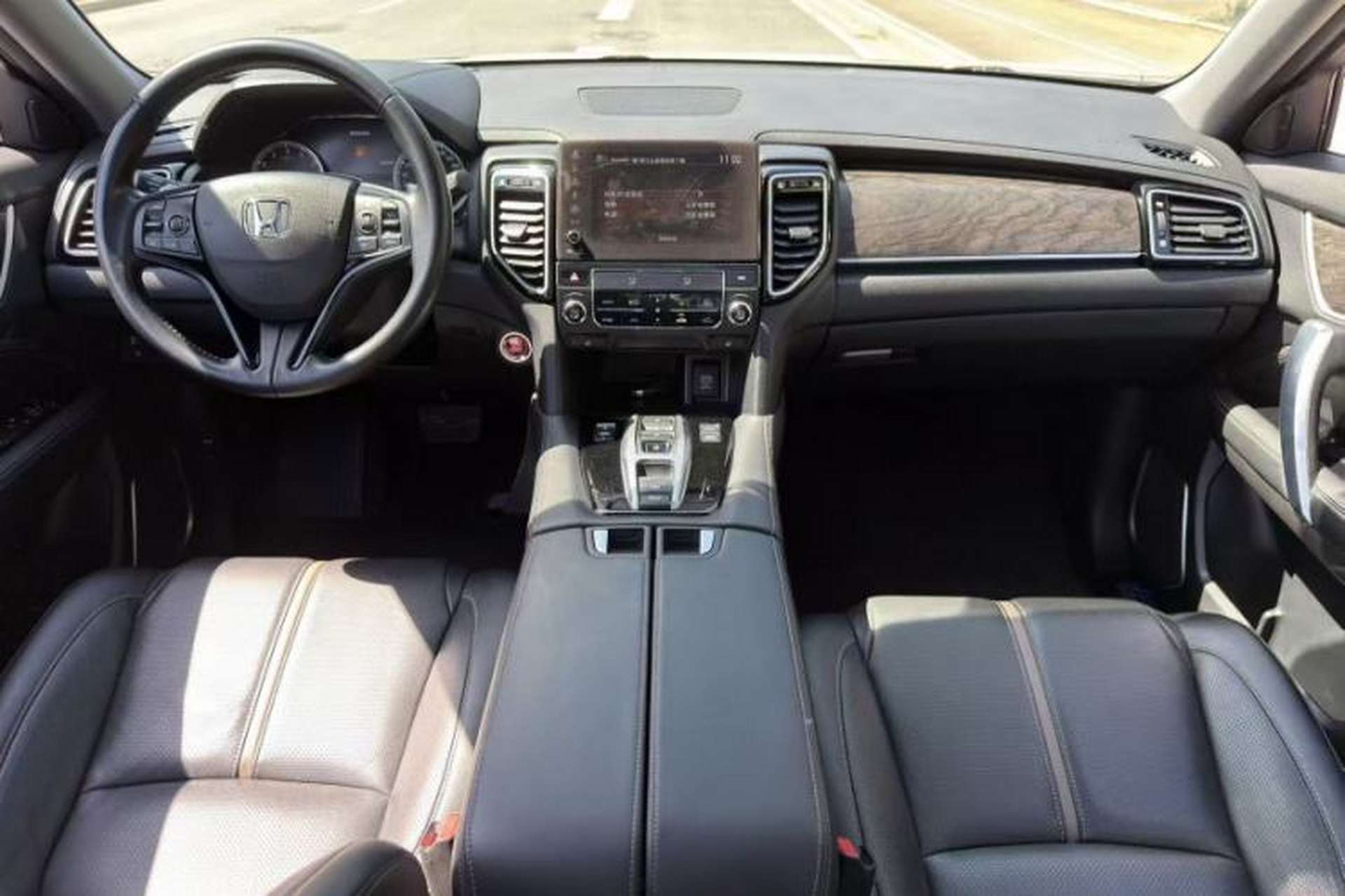 Used Honda UR-V 2020 370TURBO Two-Wheel Drive Luxury Edition Interior 2