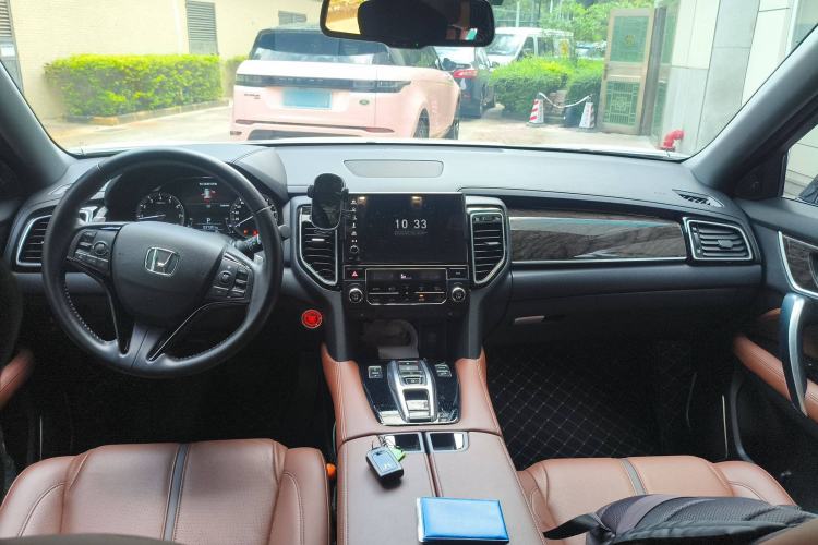 Used Honda UR-V 2020 370TURBO Two-Wheel Drive Luxury Edition Interior 2