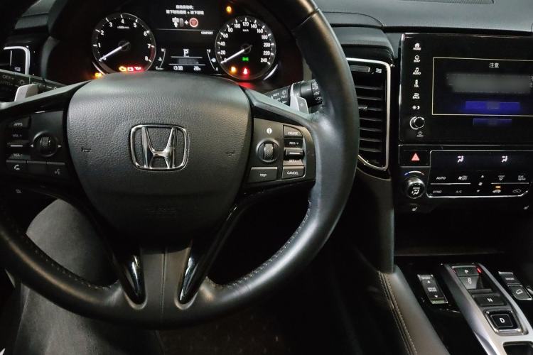 Used Honda UR-V 2020 370TURBO Two-Wheel Drive Luxury Edition Interior 3