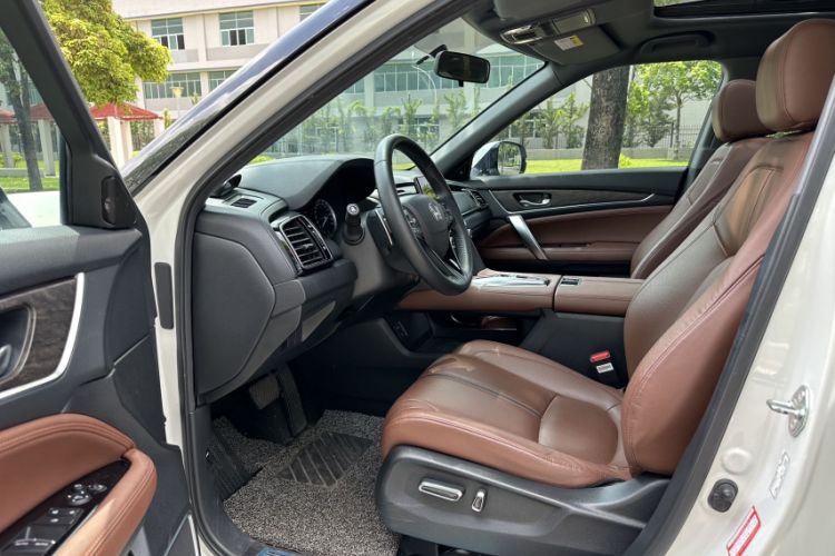 Used Honda UR-V 2020 370TURBO Two-Wheel Drive Luxury Edition Interior 3