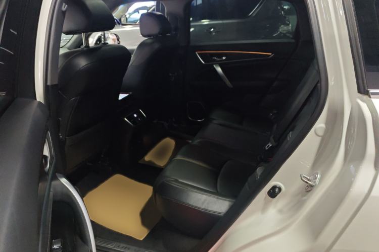 Used Honda UR-V 2020 370TURBO Two-Wheel Drive Luxury Edition Interior 4