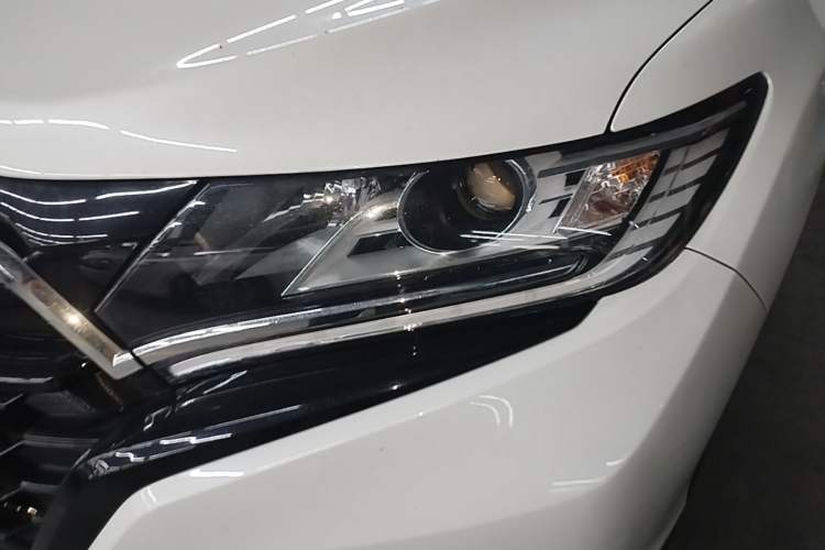 Used Honda UR-V 2020 240TURBO Two-Wheel Drive Zhiyue Version Left Front Headlight