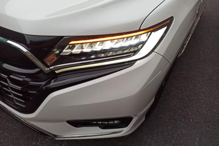 Used Honda UR-V 2020 370TURBO Two-Wheel Drive Luxury Edition Left Front Headlight