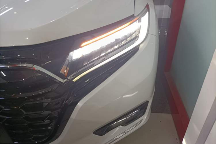 Used Honda UR-V 2020 240TURBO Front-Wheel Drive Elegant Edition Left Front Headlight