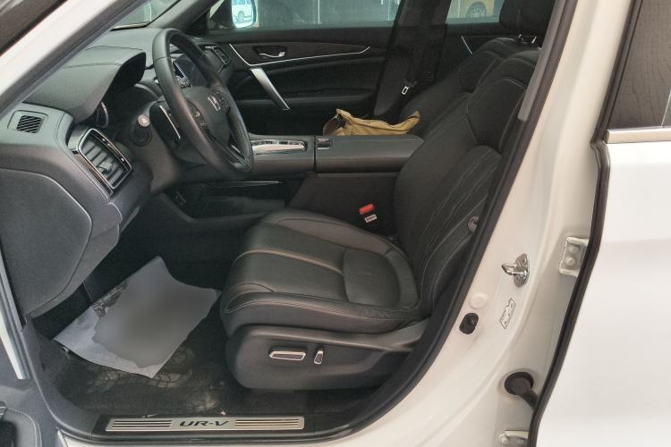 Used Honda UR-V 2020 370TURBO Two-Wheel Drive Luxury Edition Left Front Seat