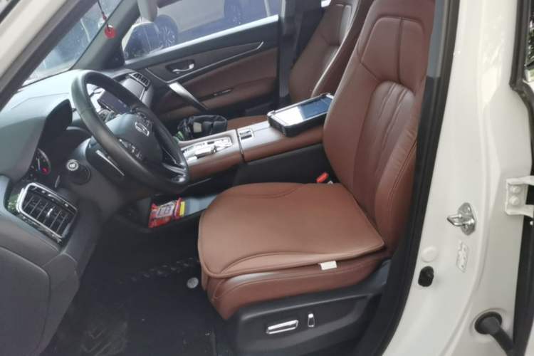 Used Honda UR-V 2020 370TURBO Two-Wheel Drive Luxury Edition Left Front Seat