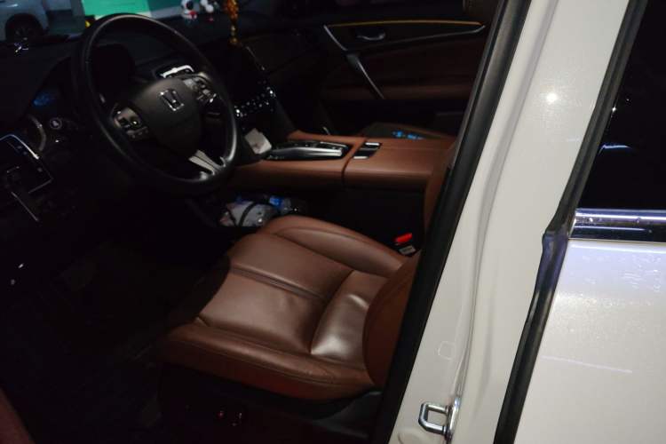 Used Honda UR-V 2020 370TURBO Two-Wheel Drive Luxury Edition Left Front Seat