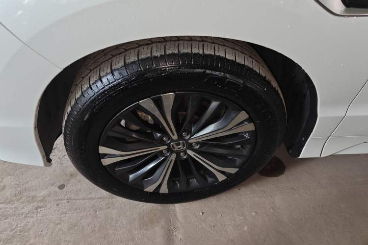 Used Honda UR-V 2020 370TURBO Two-Wheel Drive Luxury Edition Left Front Wheel Hub