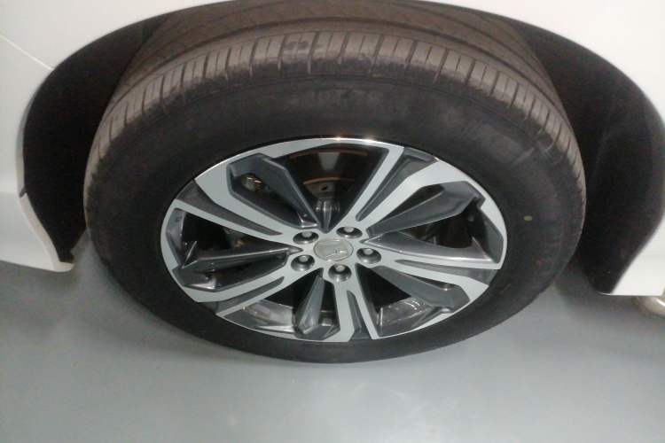 Used Honda UR-V 2020 240TURBO Two-Wheel Drive Zhiyue Version Left Front Wheel Hub