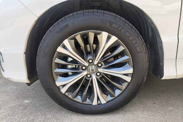 Used Honda UR-V 2020 370TURBO Two-Wheel Drive Luxury Edition Left Front Wheel Hub