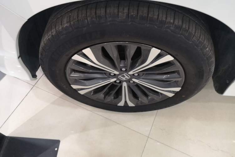 Used Honda UR-V 2020 370TURBO Two-Wheel Drive Luxury Edition Left Front Wheel Hub