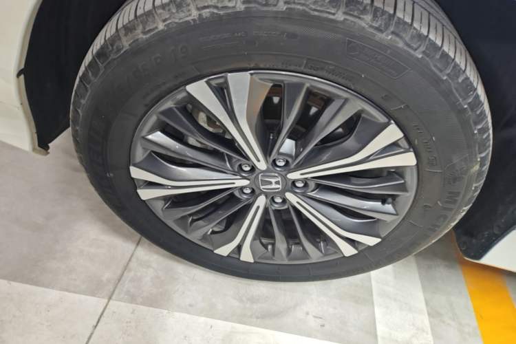 Used Honda UR-V 2020 370TURBO Two-Wheel Drive Luxury Edition Left Front Wheel Hub