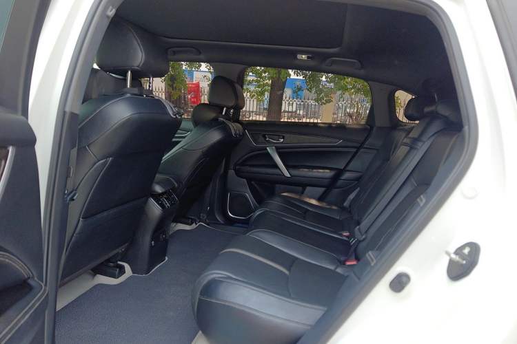 Used Honda UR-V 2020 370TURBO Two-Wheel Drive Luxury Edition Left Rear Seat