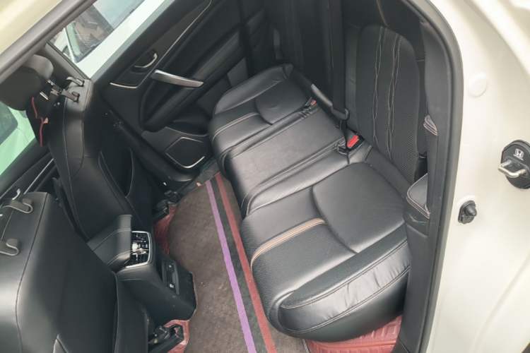 Used Honda UR-V 2020 370TURBO Four-Wheel Drive Prestige Edition Left Rear Seat
