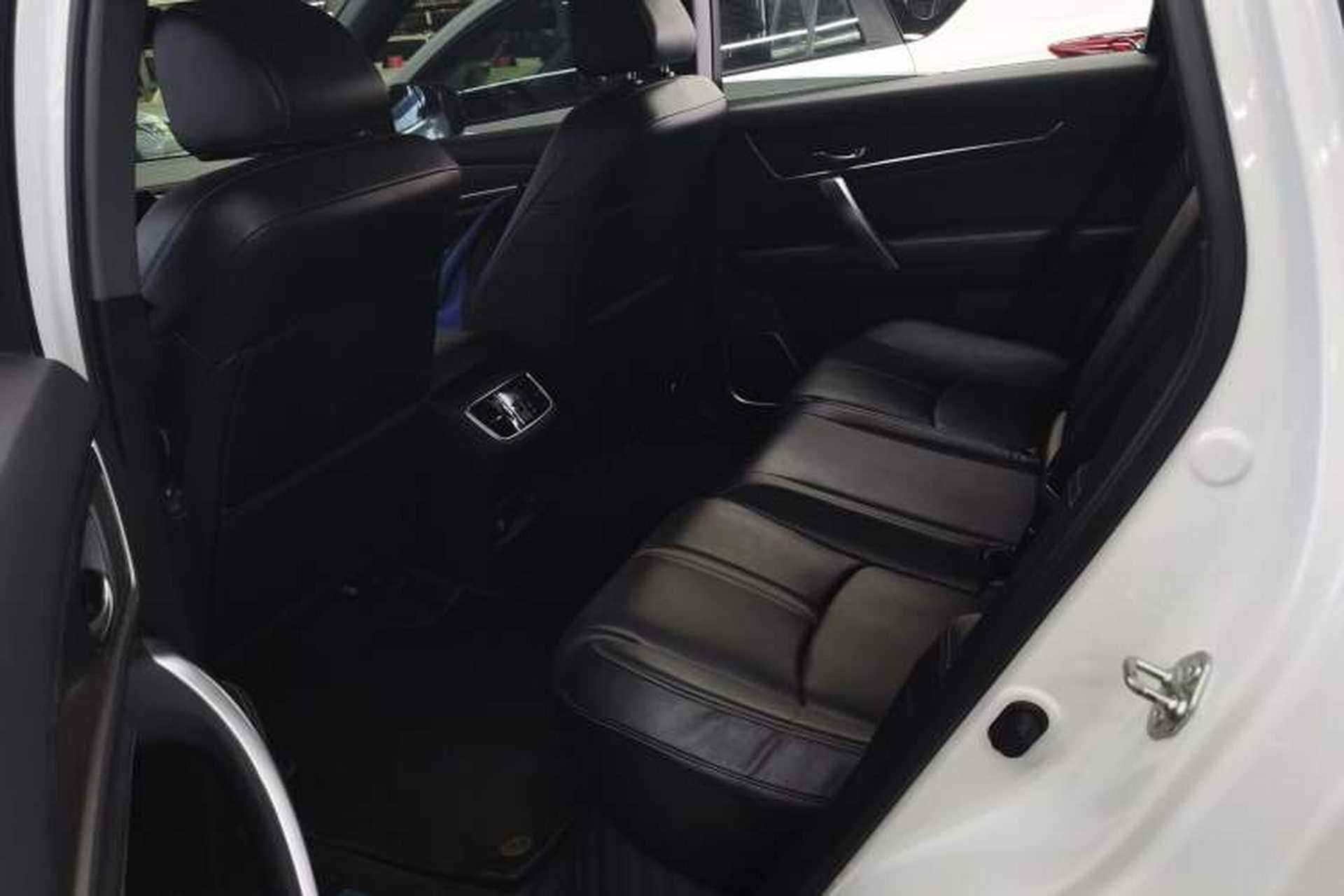 Used Honda UR-V 2020 370TURBO Four-Wheel Drive Prestige Edition Left Rear Seat