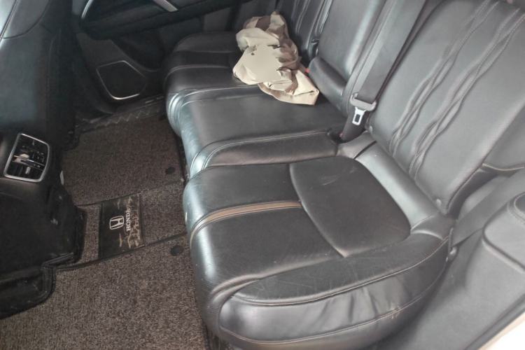 Used Honda UR-V 2020 240TURBO Two-Wheel Drive Zhiyue Version Left Rear Seat