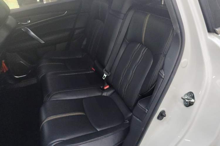 Used Honda UR-V 2020 370TURBO Two-Wheel Drive Luxury Edition Left Rear Seat