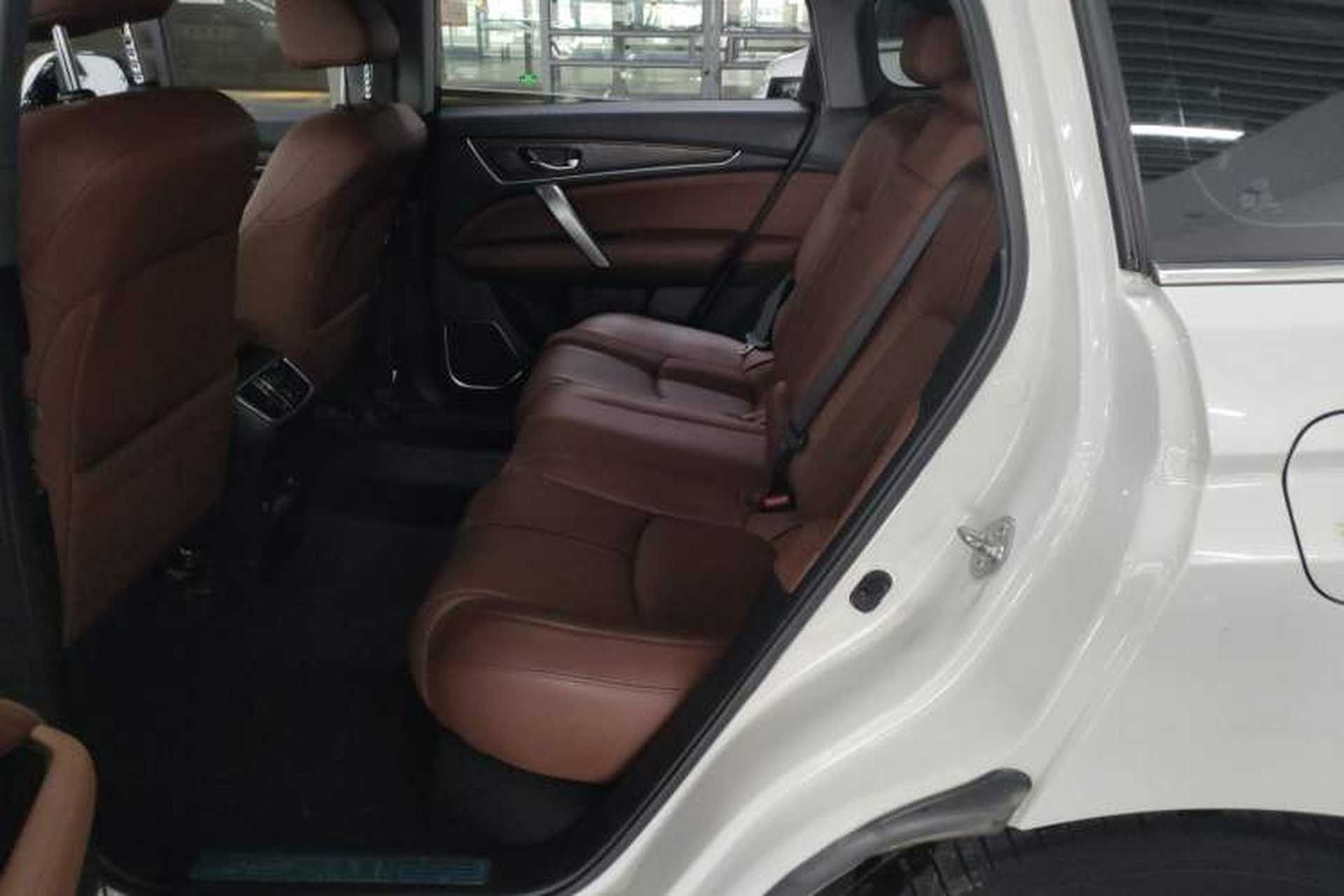 Used Honda UR-V 2020 240TURBO Front-Wheel Drive Elegant Edition Left Rear Seat