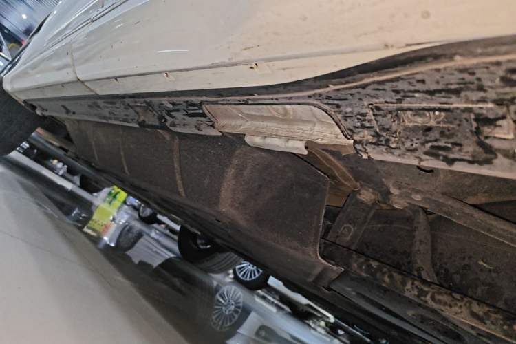 Used Honda UR-V 2020 370TURBO Four-Wheel Drive Prestige Edition Left Side Sill
