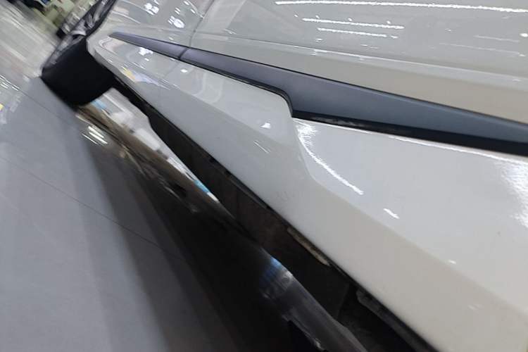 Used Honda UR-V 2020 240TURBO Two-Wheel Drive Zhiyue Version Left Side Sill