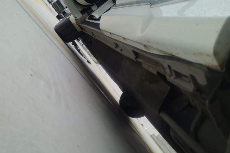 Used Honda UR-V 2020 370TURBO Two-Wheel Drive Luxury Edition Left Side Sill