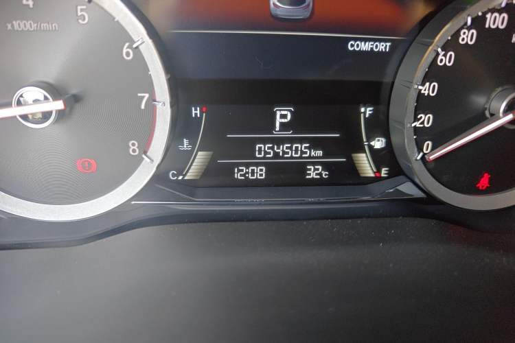 Used Honda UR-V 2020 370TURBO Two-Wheel Drive Luxury Edition Odometer Close Up