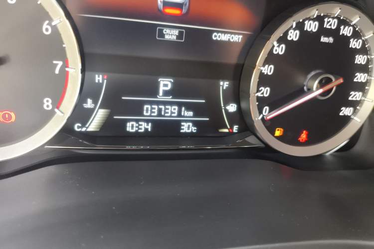 Used Honda UR-V 2020 370TURBO Two-Wheel Drive Luxury Edition Odometer Close Up