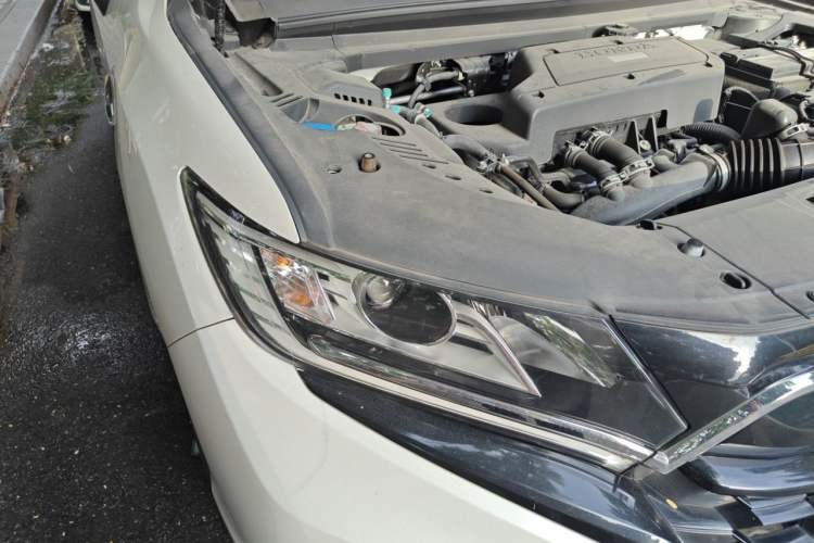 Used Honda UR-V 2020 240TURBO Two-Wheel Drive Zhiyue Version Right Front Headlight