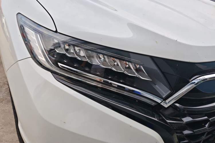 Used Honda UR-V 2020 370TURBO Two-Wheel Drive Luxury Edition Right Front Headlight