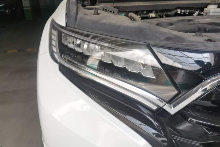 Used Honda UR-V 2020 370TURBO Two-Wheel Drive Luxury Edition Right Front Headlight