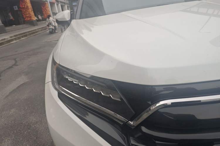 Used Honda UR-V 2020 370TURBO Two-Wheel Drive Luxury Edition Right Front Headlight