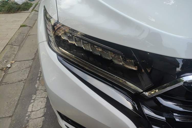 Used Honda UR-V 2020 370TURBO Four-Wheel Drive Prestige Edition Right Front Headlight