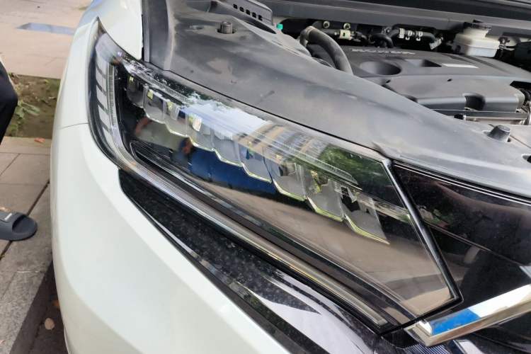 Used Honda UR-V 2020 370TURBO Two-Wheel Drive Luxury Edition Right Front Headlight