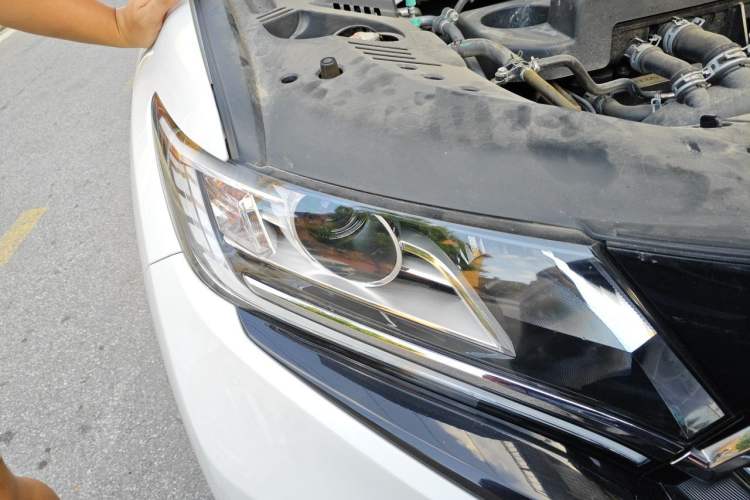 Used Honda UR-V 2020 240TURBO Two-Wheel Drive Zhiyue Version Right Front Headlight