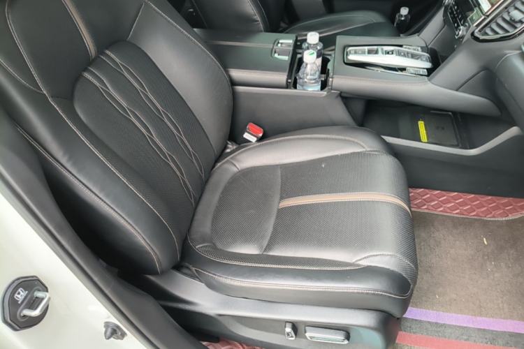 Used Honda UR-V 2020 370TURBO Four-Wheel Drive Prestige Edition Right Front Seat
