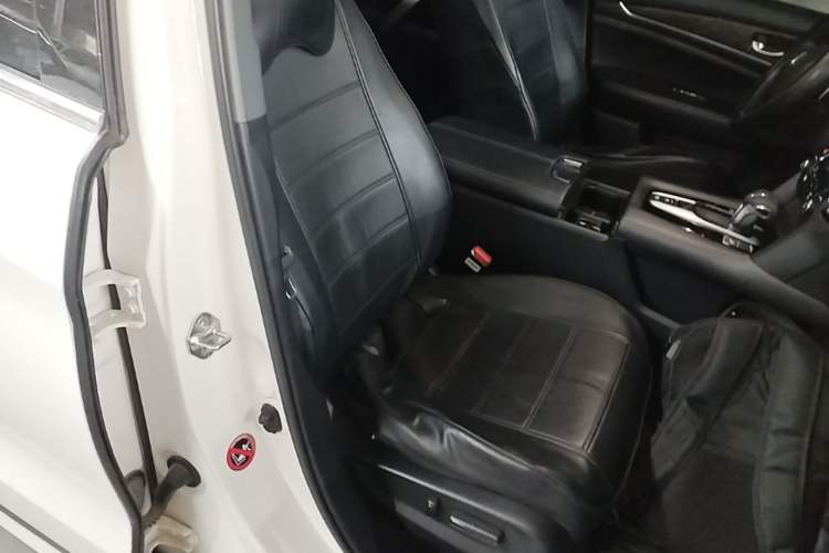 Used Honda UR-V 2020 240TURBO Two-Wheel Drive Zhiyue Version Right Front Seat