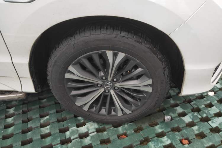 Used Honda UR-V 2020 370TURBO Two-Wheel Drive Luxury Edition Right Front Wheel Hub
