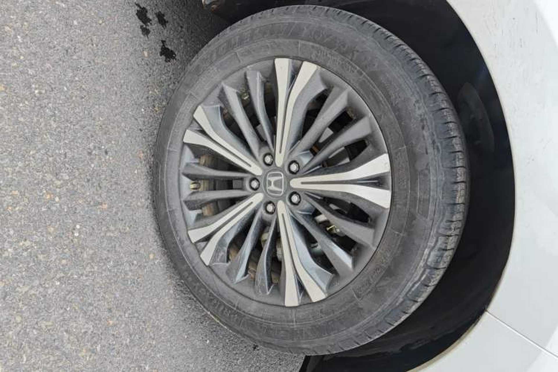 Used Honda UR-V 2020 370TURBO Two-Wheel Drive Luxury Edition Right Front Wheel Hub
