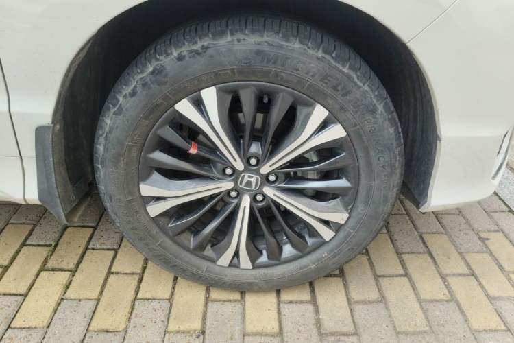 Used Honda UR-V 2020 370TURBO Two-Wheel Drive Luxury Edition Right Front Wheel Hub