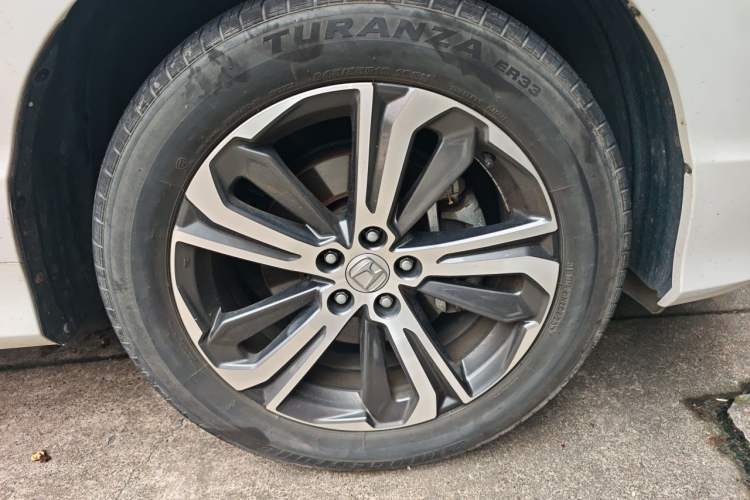 Used Honda UR-V 2020 240TURBO Front-Wheel Drive Elegant Edition Right Front Wheel Hub