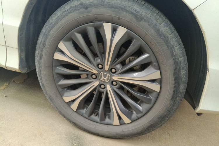 Used Honda UR-V 2020 370TURBO Two-Wheel Drive Luxury Edition Right Front Wheel Hub