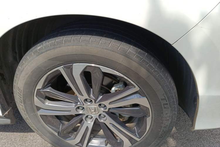 Used Honda UR-V 2020 240TURBO Front-Wheel Drive Elegant Edition Right Front Wheel Hub