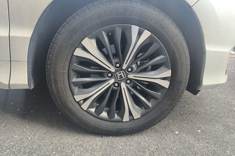 Used Honda UR-V 2020 370TURBO Two-Wheel Drive Luxury Edition Right Front Wheel Hub