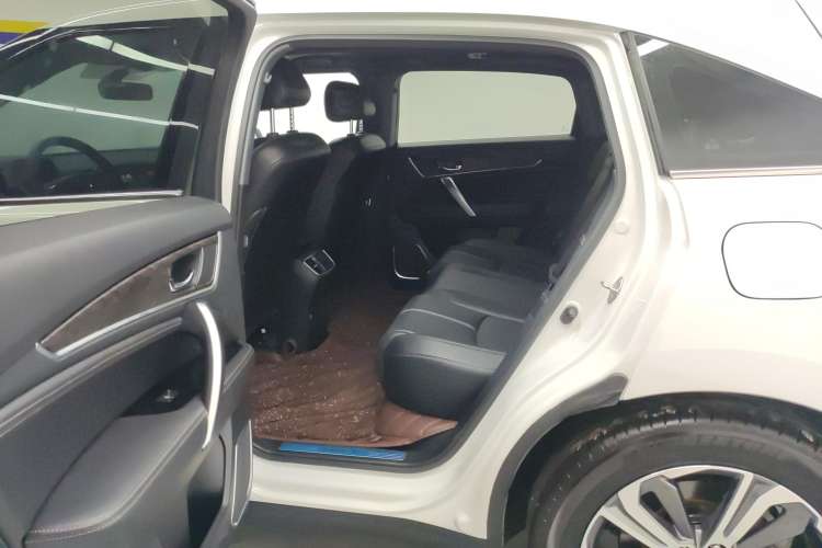 Used Honda UR-V 2020 240TURBO Two-Wheel Drive Zhiyue Version Right Rear Seat