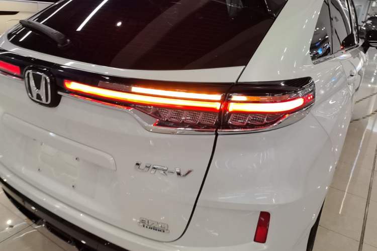 Used Honda UR-V 2020 370TURBO Two-Wheel Drive Luxury Edition Right Rear Taillight